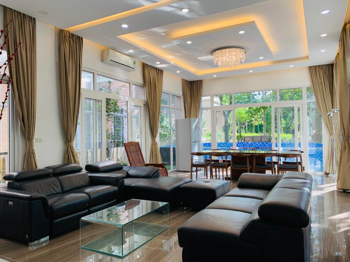 Villa Xanh & Luxury Hanoi